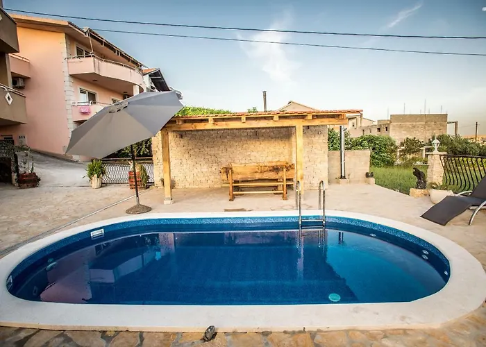 Daire Villa Salona Solin